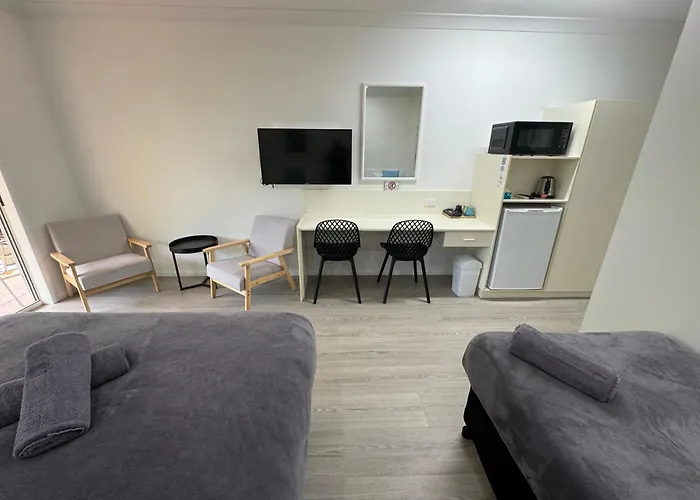 Mareeba Motor Inn